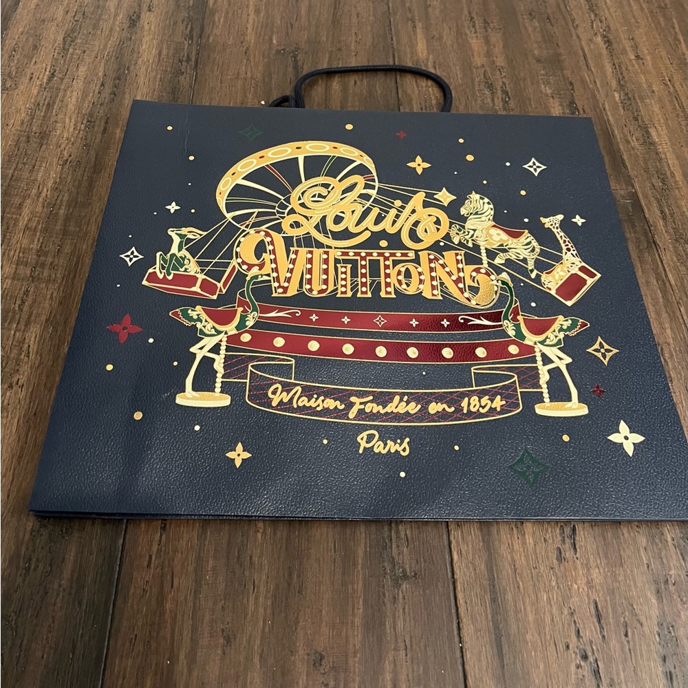 LOUIS VUITTON Large Authentic EMPTY Shopping Bag 2024 Xmas Christmas Edition